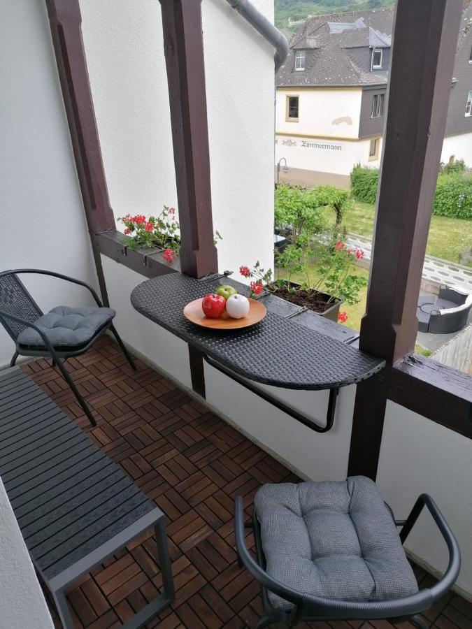 Mosel-Ferienwohnung Bewo แบร์นคาสเทล-คืสท์ ภายนอก รูปภาพ